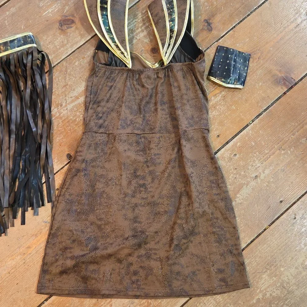Adult Warrior Queen Costume Size Small‎